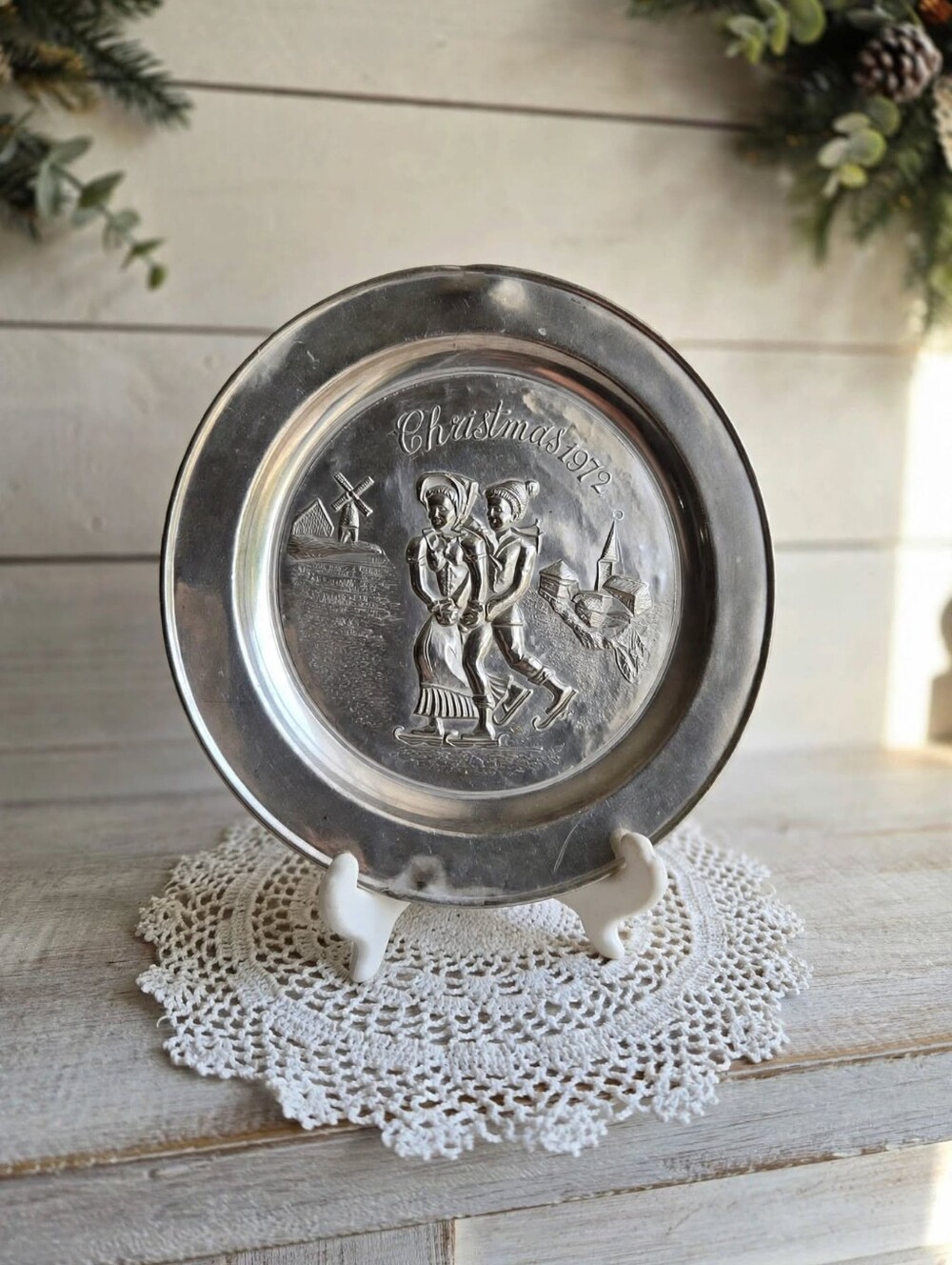 βVintage 1972 Metawa Holland Pewter Christmas Plate